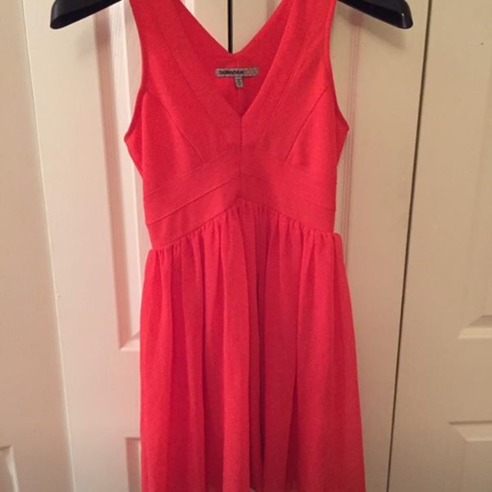 Size M pink summer dress