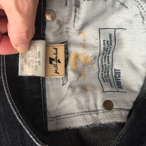 HP!! 7 For All Mankind Jeans. Dark blue wash. - Picture 5 of 6