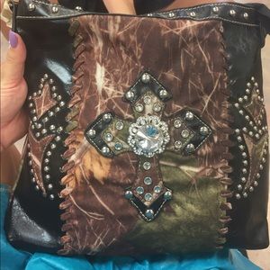 Cross bling Camo purse