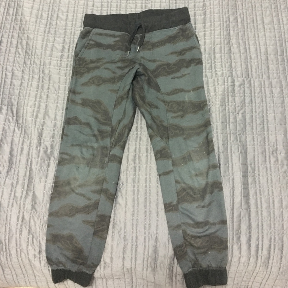Shaun White Joggers