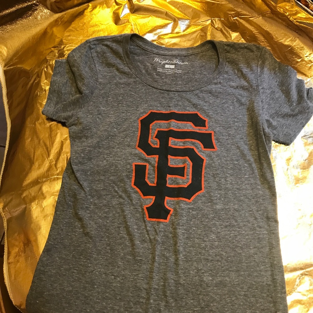 SF grey tee