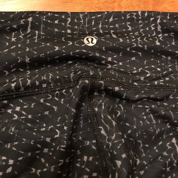 Lululemon leggings - Picture 3 of 3