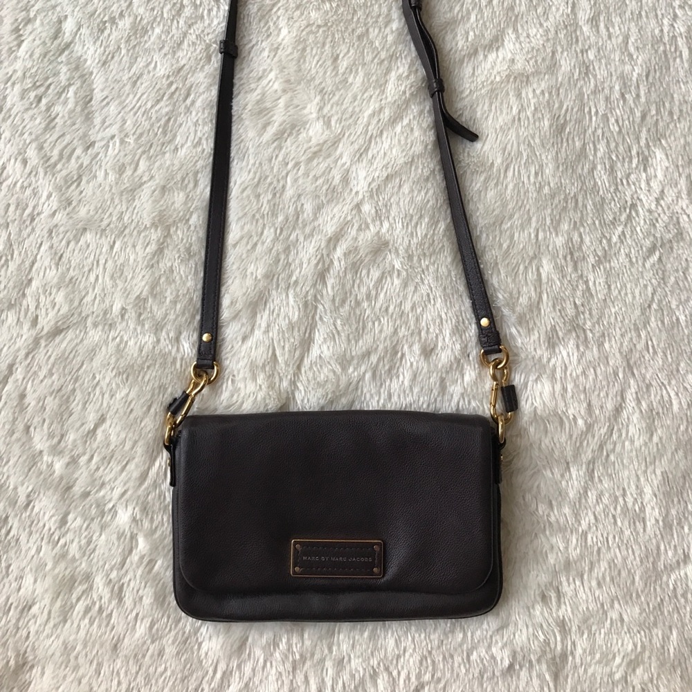 MARC JACOBS CROSSBODY