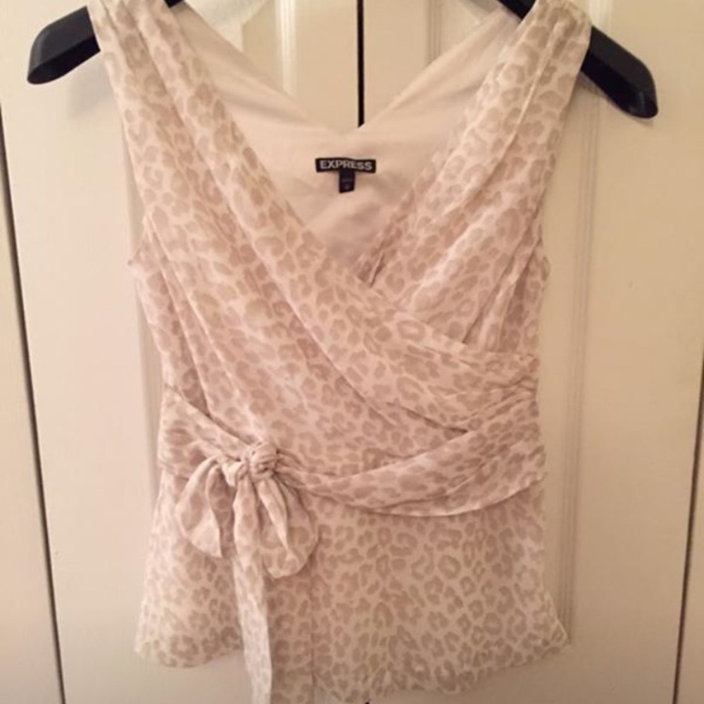 XS Express leopard blouse