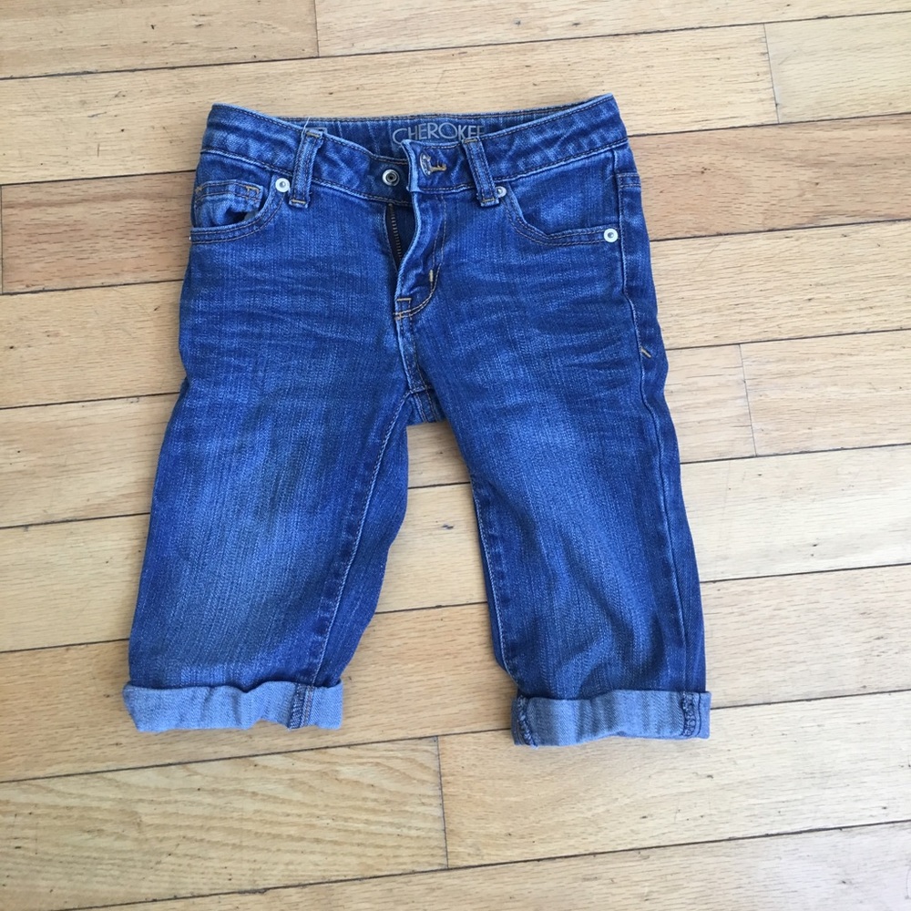 KIDS Cherokee shorts!