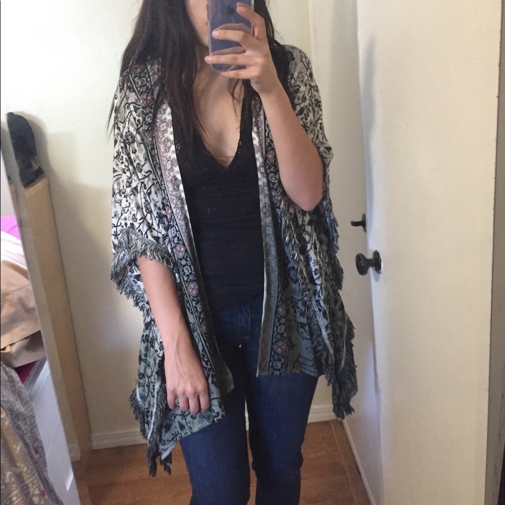 Pretty floral kimono final price