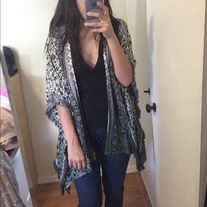 Pretty floral kimono final price