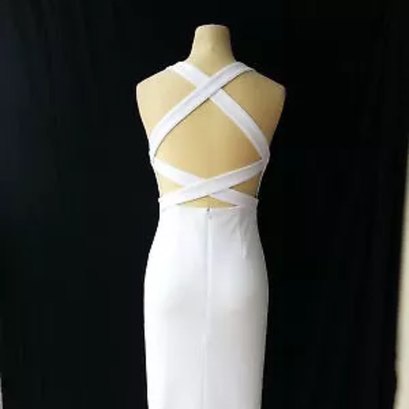 Gorgeous mid length crisscross open back dress 2XL - Picture 7 of 7