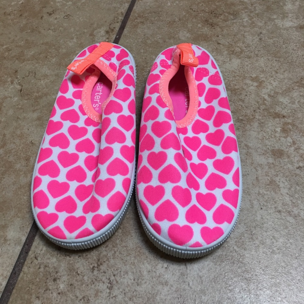 Carter's water shoes size 8