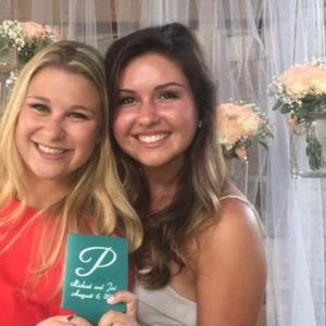 Meet your Posher, Taylor