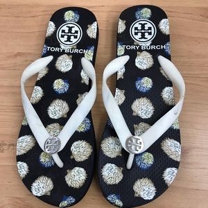 Tory Burch Flip Flops With Hedgehog Print