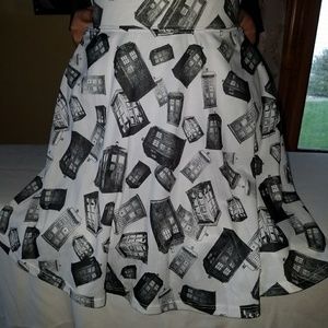 Tardis skater skirt
