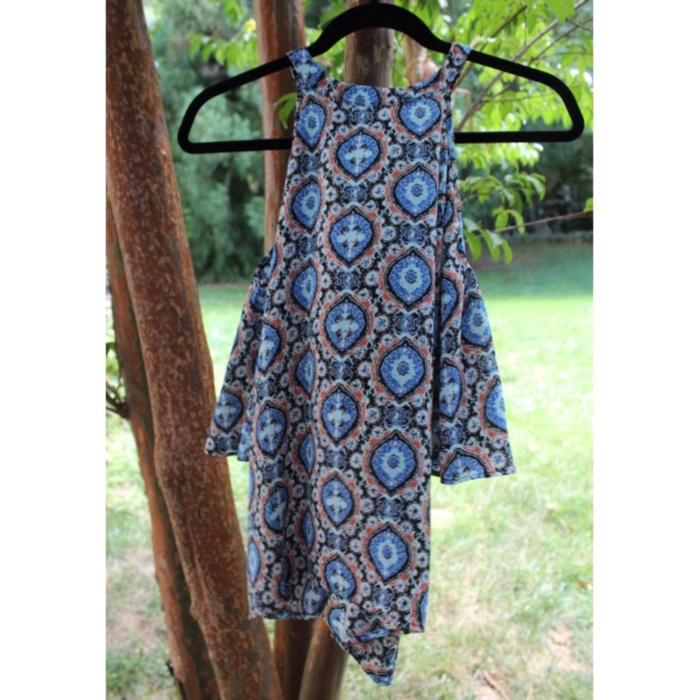 Lovemarks Cold Shoulder Print Blouse