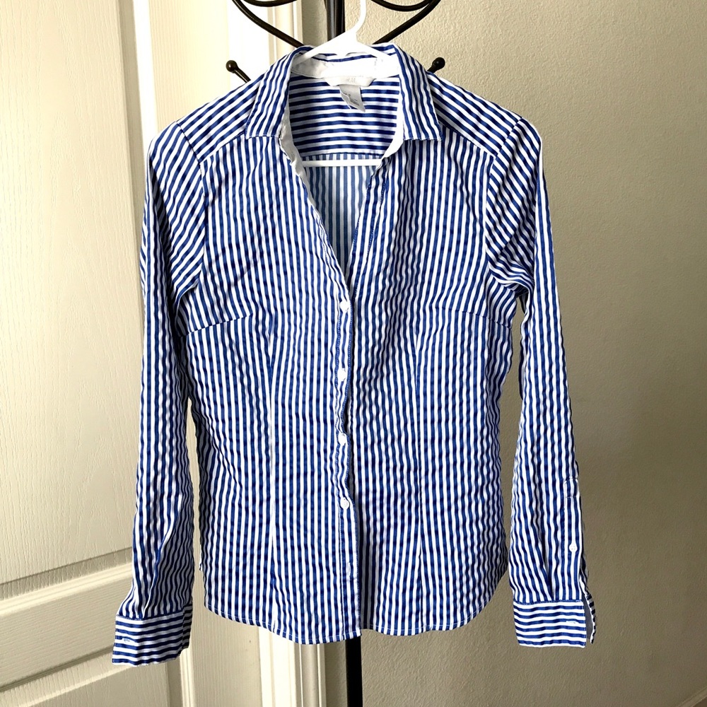 H&M Casual Striped Blue Button Down Shirt