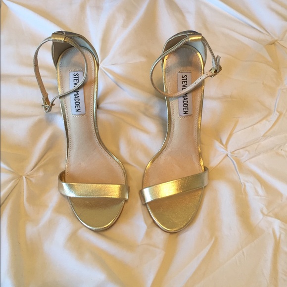 Size 5.5 Steve Madden heels - Picture 1 of 3
