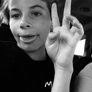 Meet your Posher, Casey