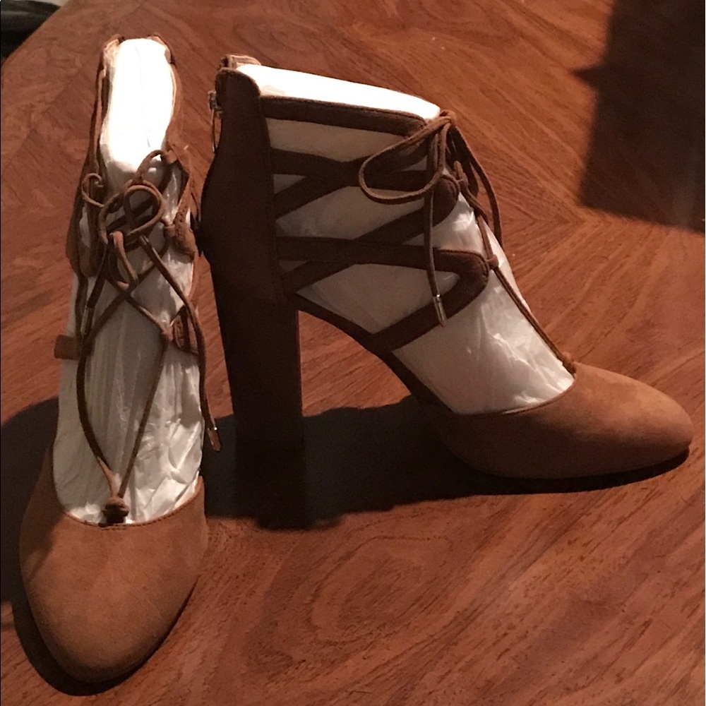 Medium Natural Suede - SHELLIE