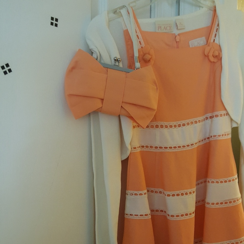 Girls dress