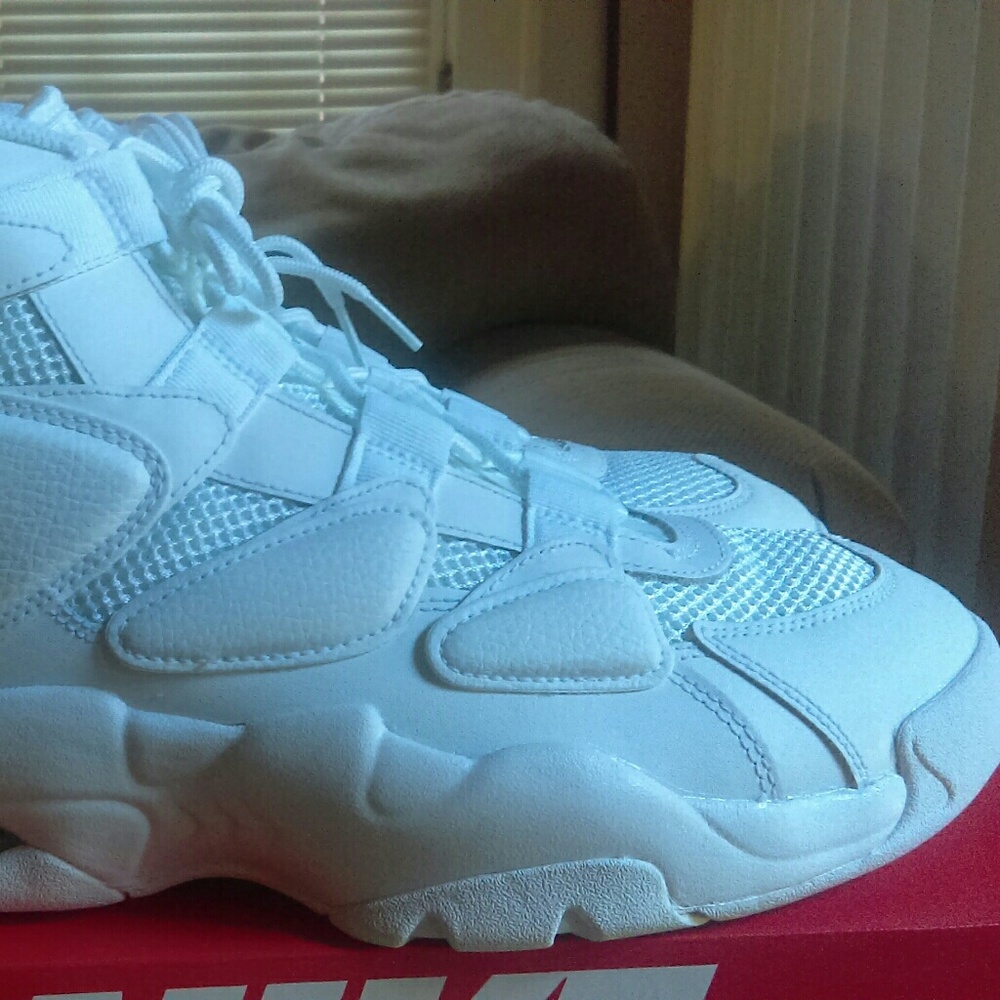 Nike uptempos