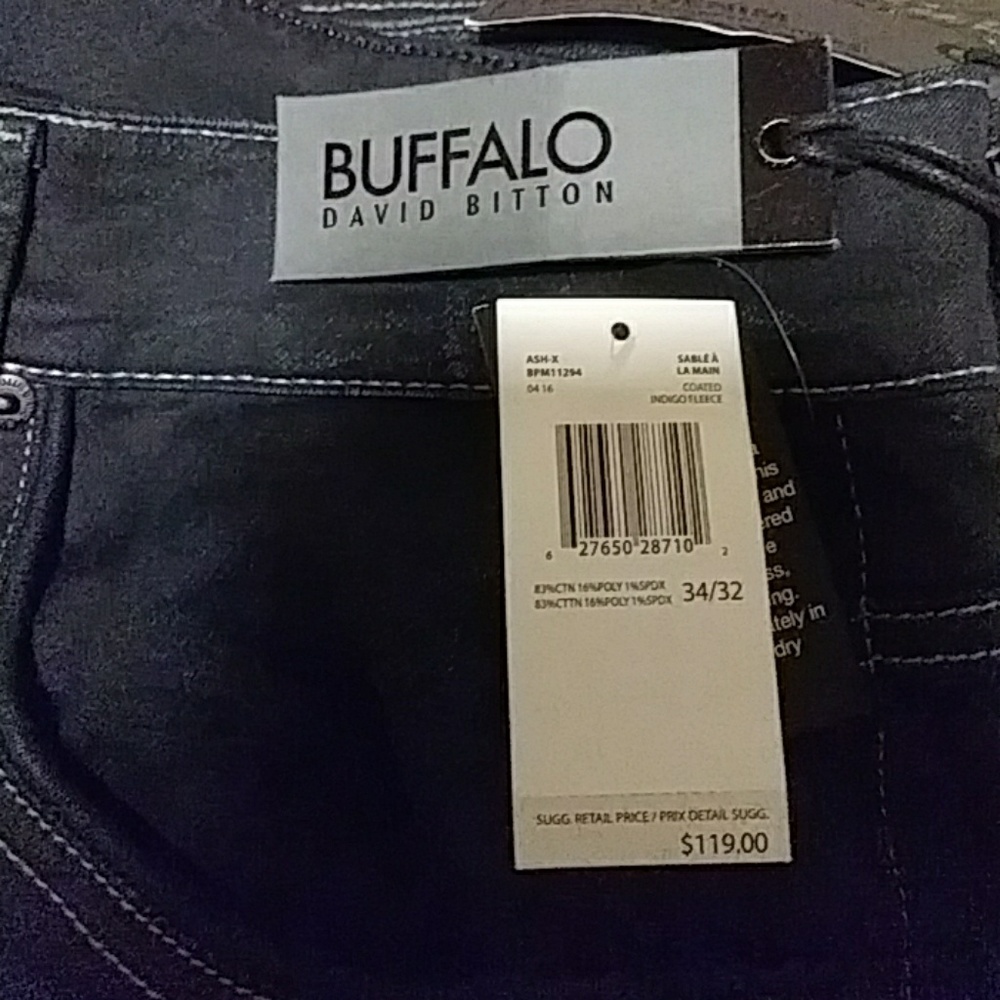 New 34/32 Grey Buffalo David Bitton Fleece Jeans.
