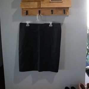 black pencil skirt