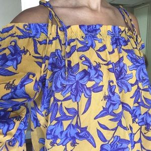 Cold shoulder spaghetti strap floral print top