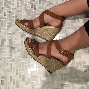 Sperry's 7.5 espadrilles.  Great treads still!