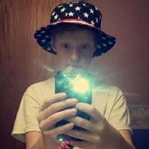 Meet your Posher, Joshua