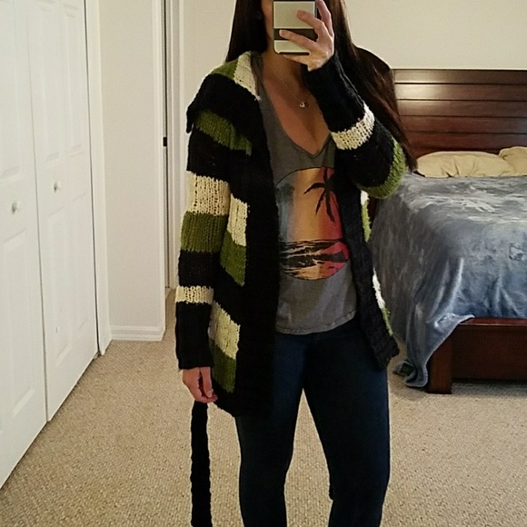 Old Navy Knitted Stripped Cardigan w/ Tie - Picture 3 of 5