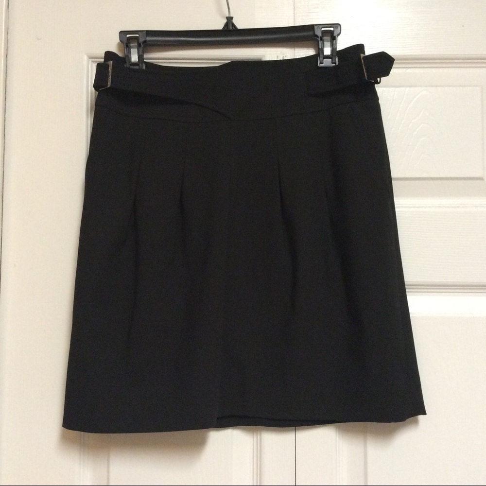 BCBG MAX AZRIA PLEATED BLACK SCHOOLGIRL SKIRT