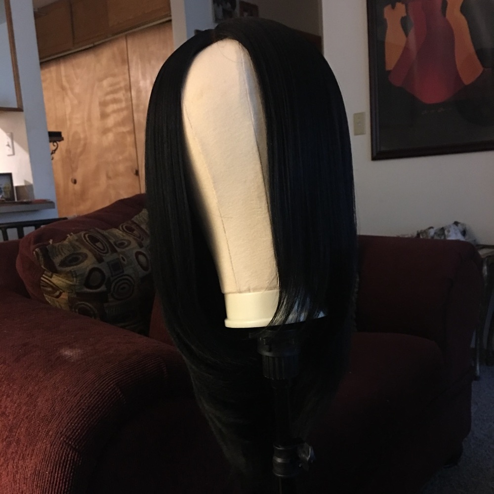 16' layered wig