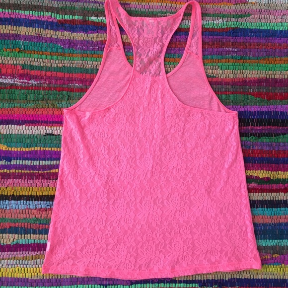 💗VS PINK💗almost NEW tank - Picture 3 of 4