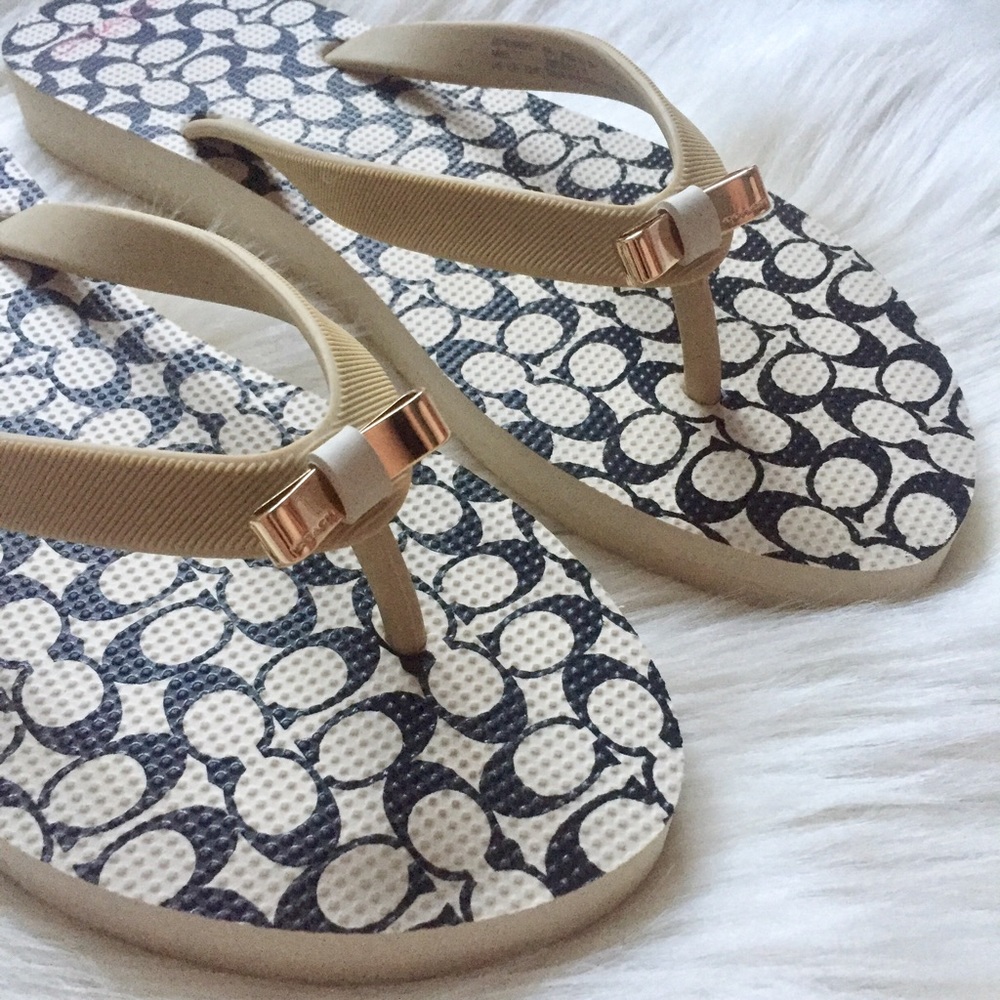 Coach Flipflops