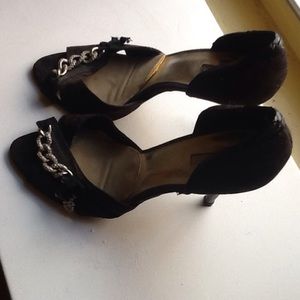 SOLD Peeptoe Stelittos with silver links.