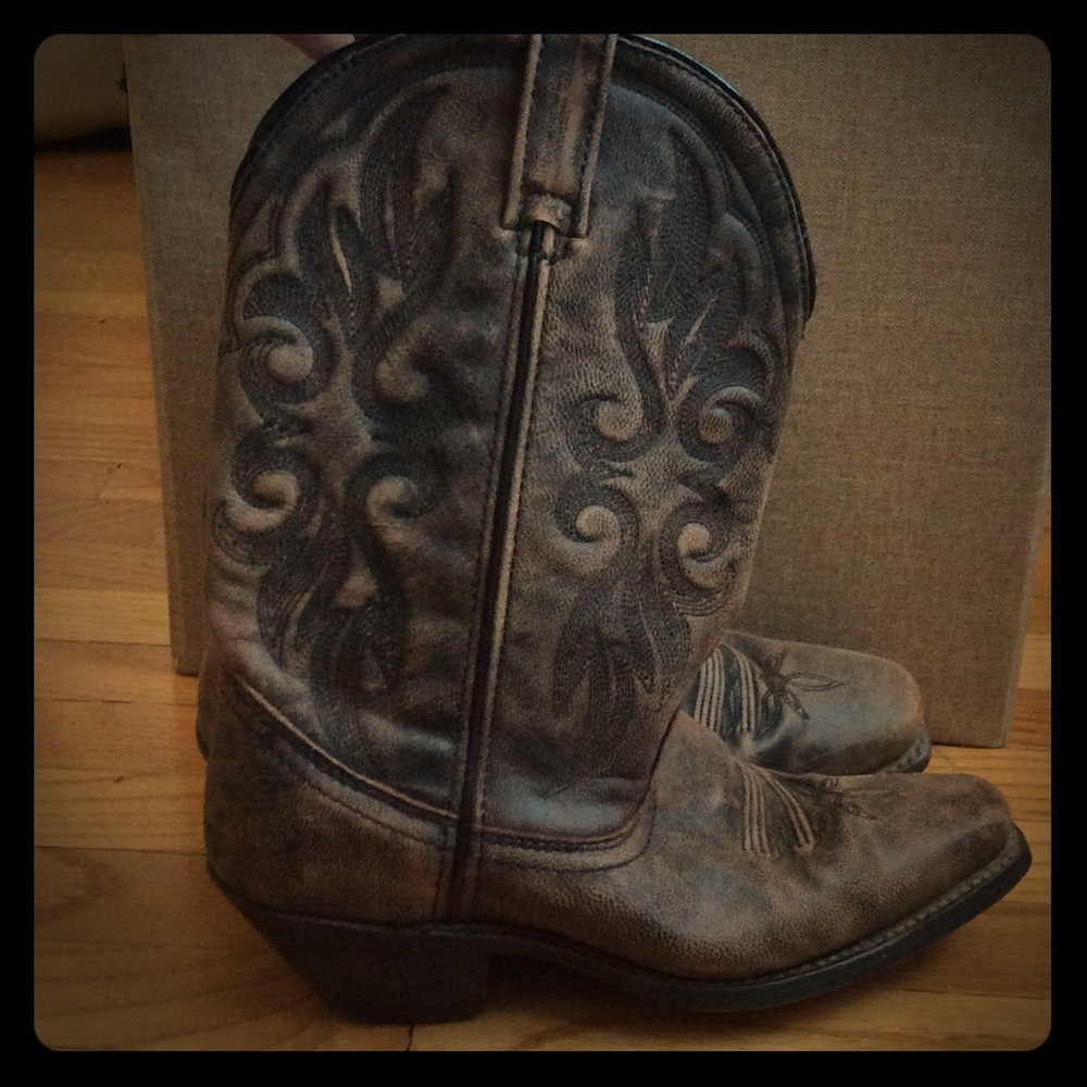 Brown Distressed Women's Laredo Boots