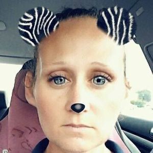 Meet your Posher, Leticia