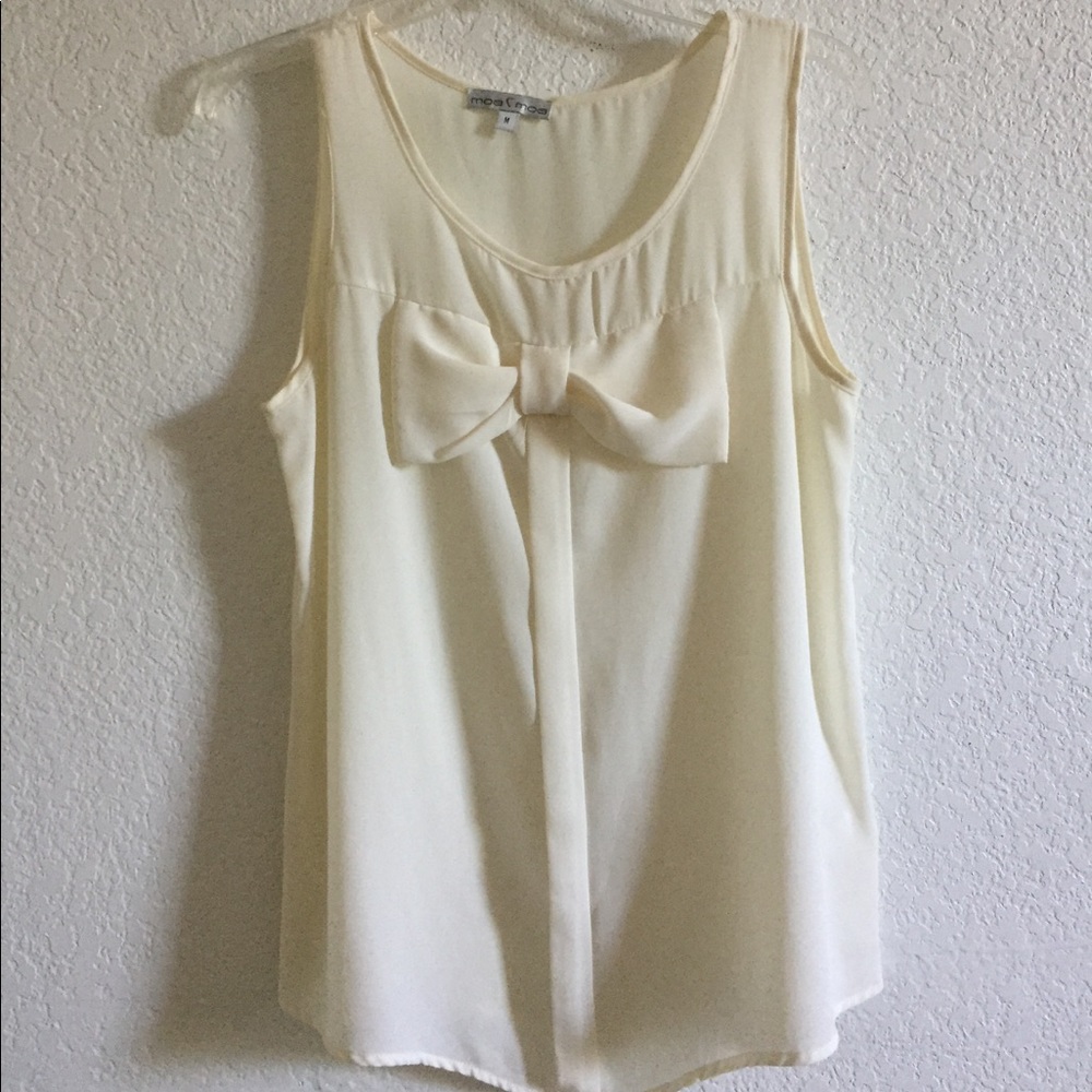 Ivory bow top