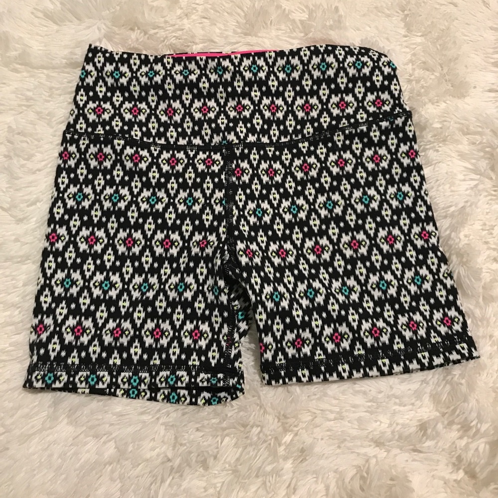 Running shorts