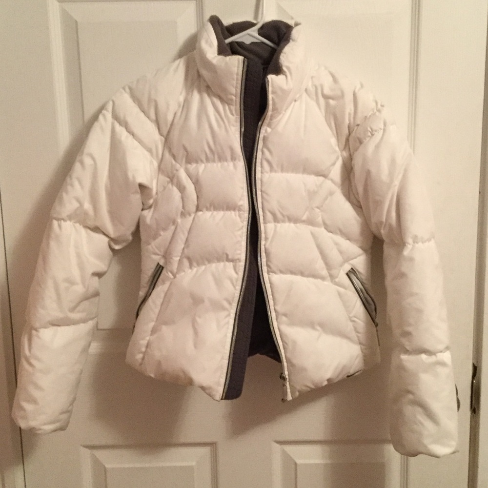 Nike White Puffy Jacket