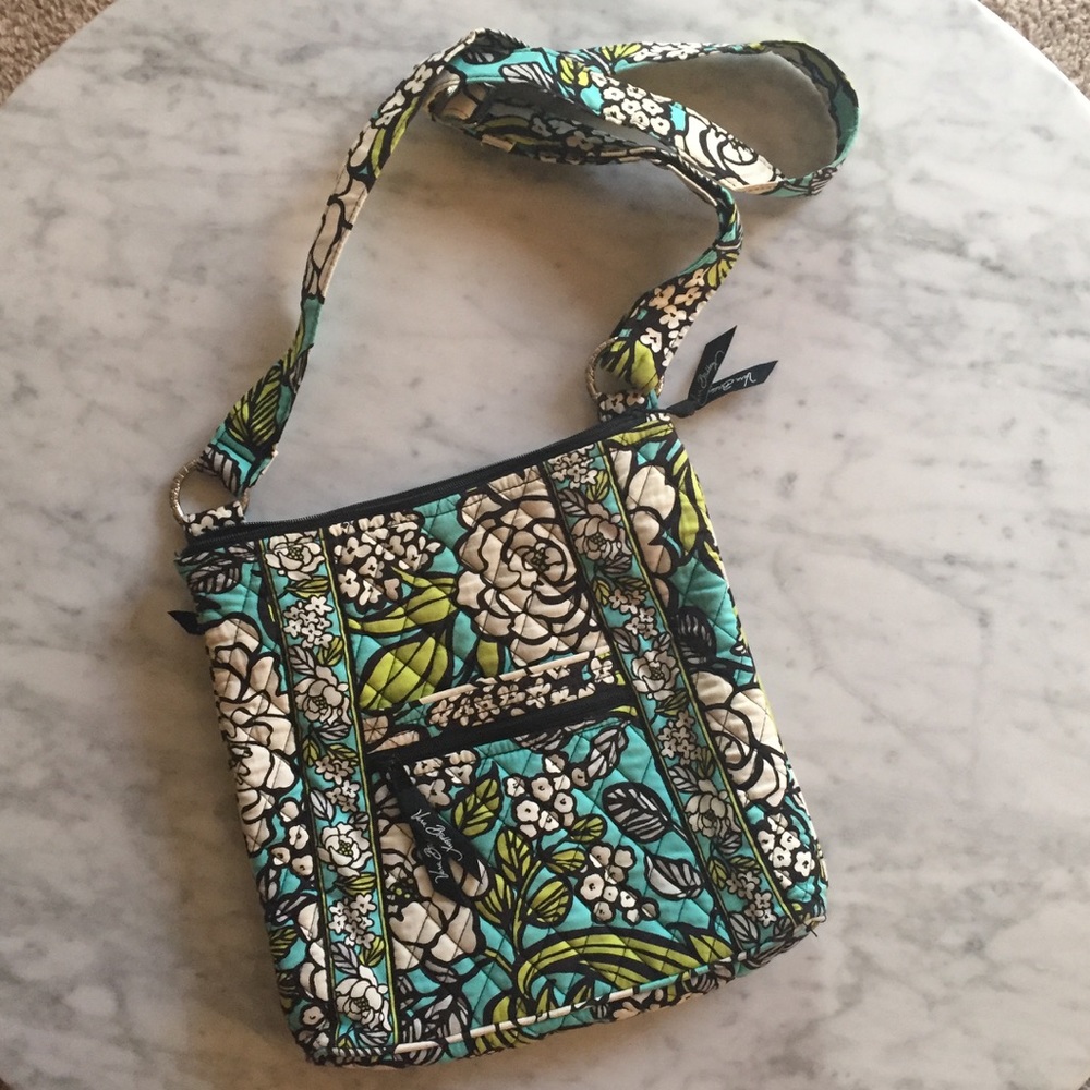 Vera Bradley cross body