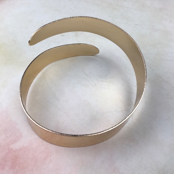 Golden Plated Wrap Accent Bracelet - Picture 4 of 4