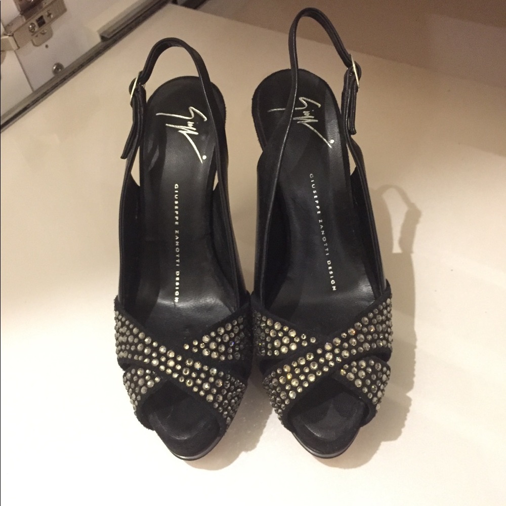 Giuseppe Zanotti crystal evening shoe. Worn twice.