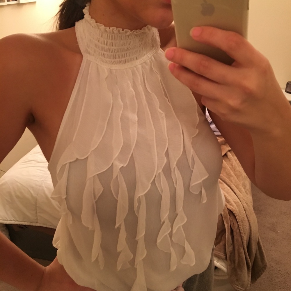 Classy turtle neck blouse.