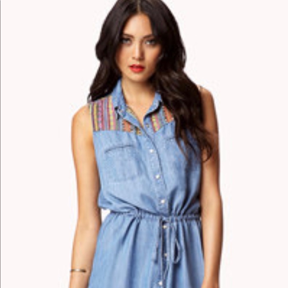 Love21/Forever21 light denim dress