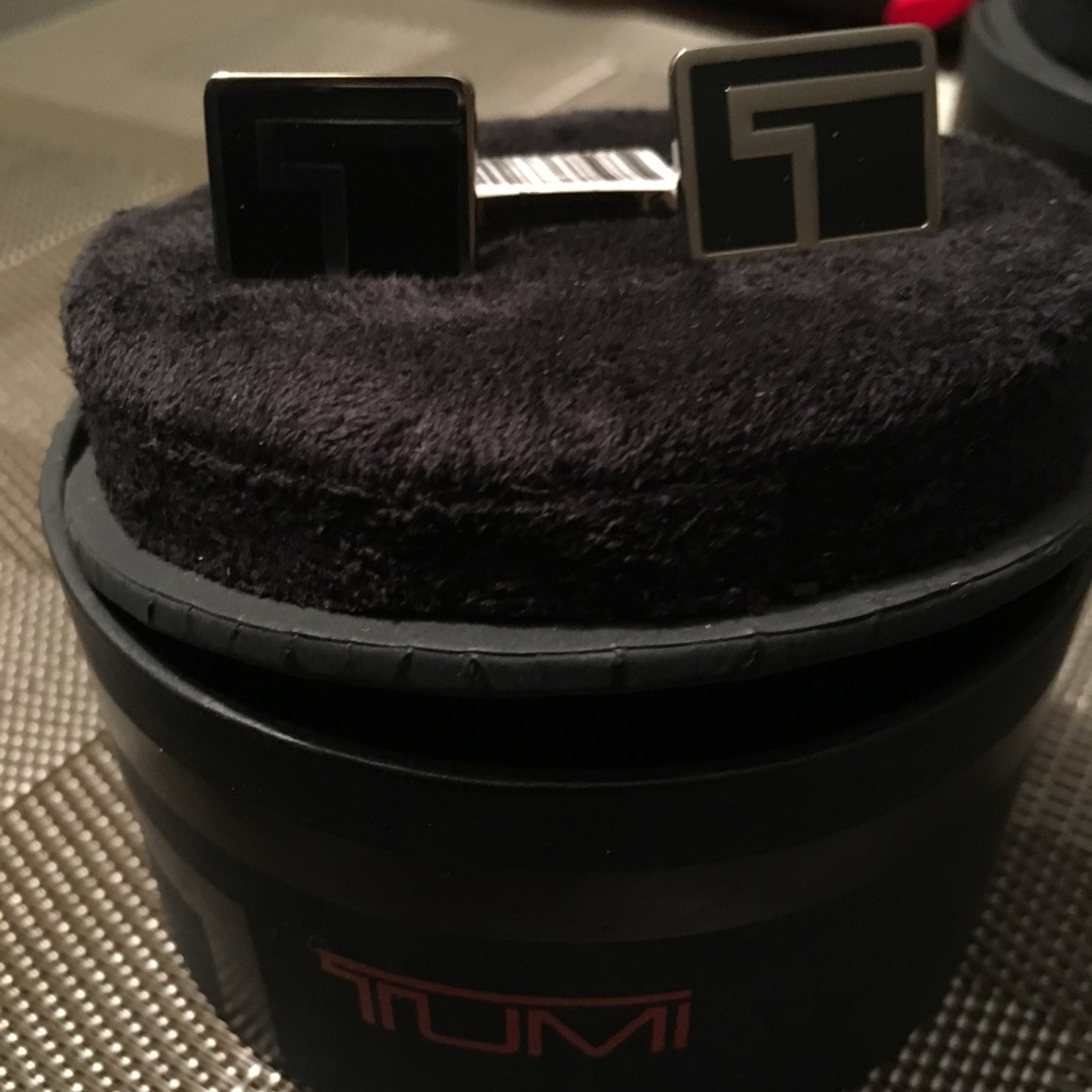 Tumi Black Gunmetal Cuff Links
