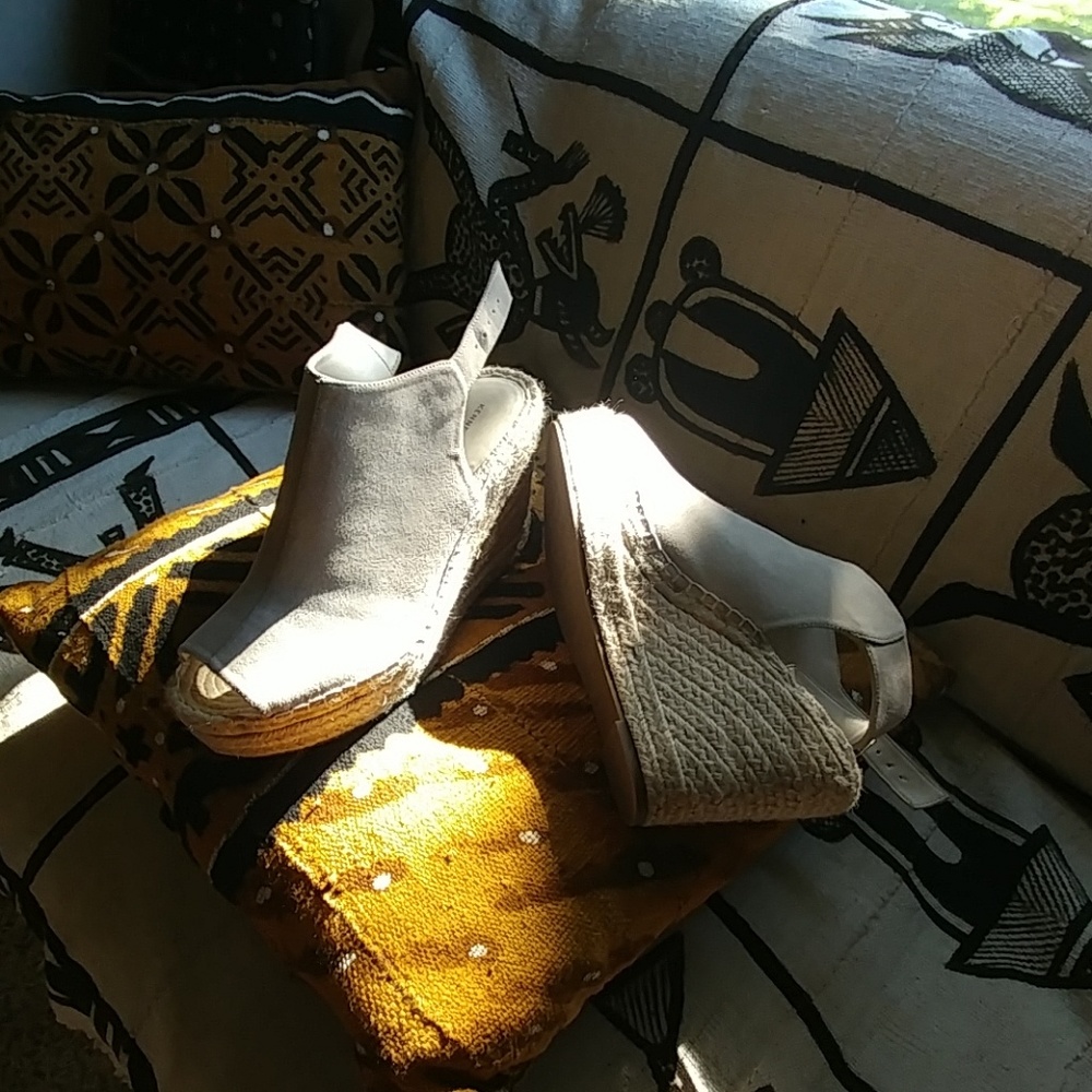 Kenneth Cole Sandals (almost nu)