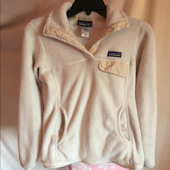 Patagonia Jackets & Blazers - Patagonia women's Re-tool Pullover in White