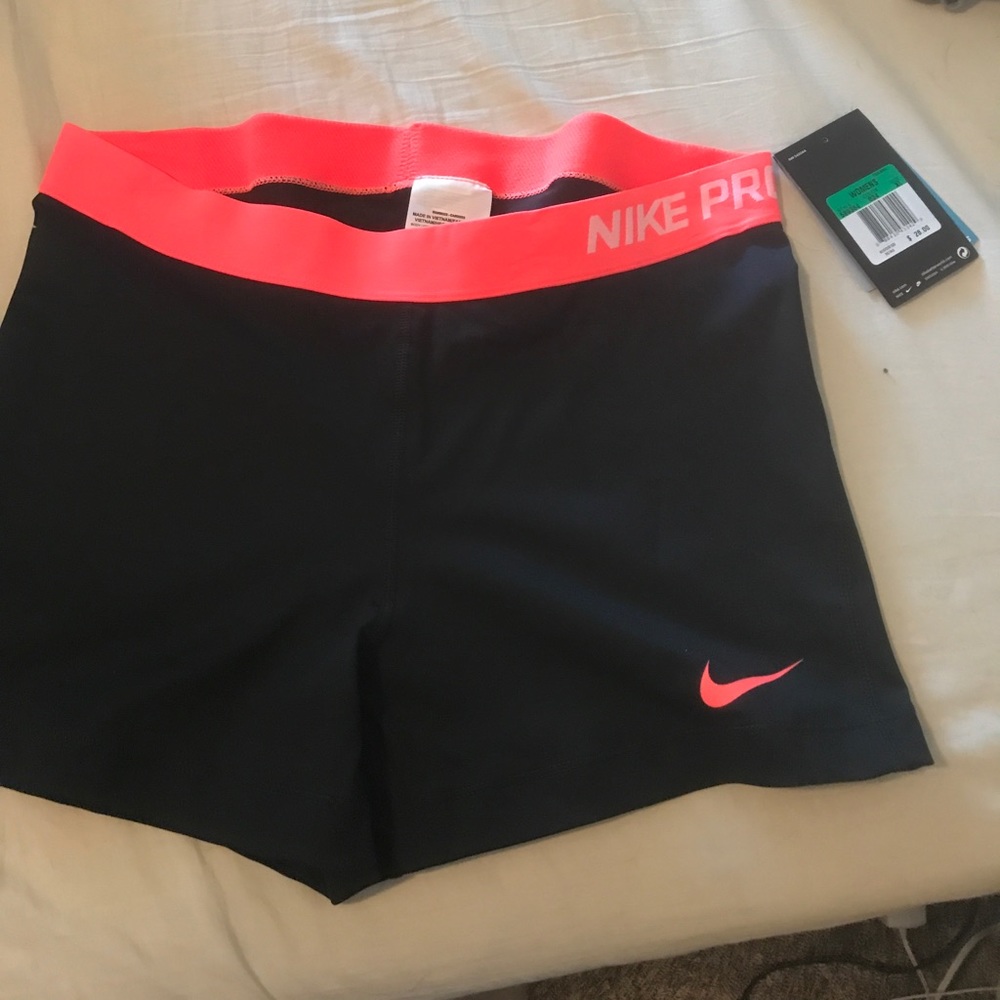 Nike pro dri-fit training shorts