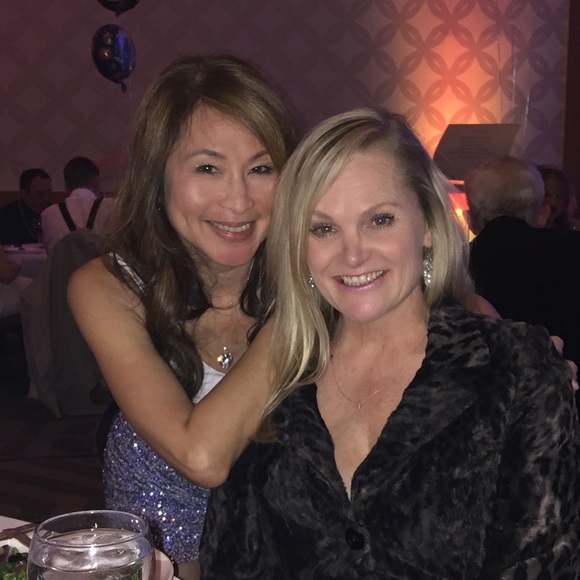 Meet the Posher - Picture 8 of 8