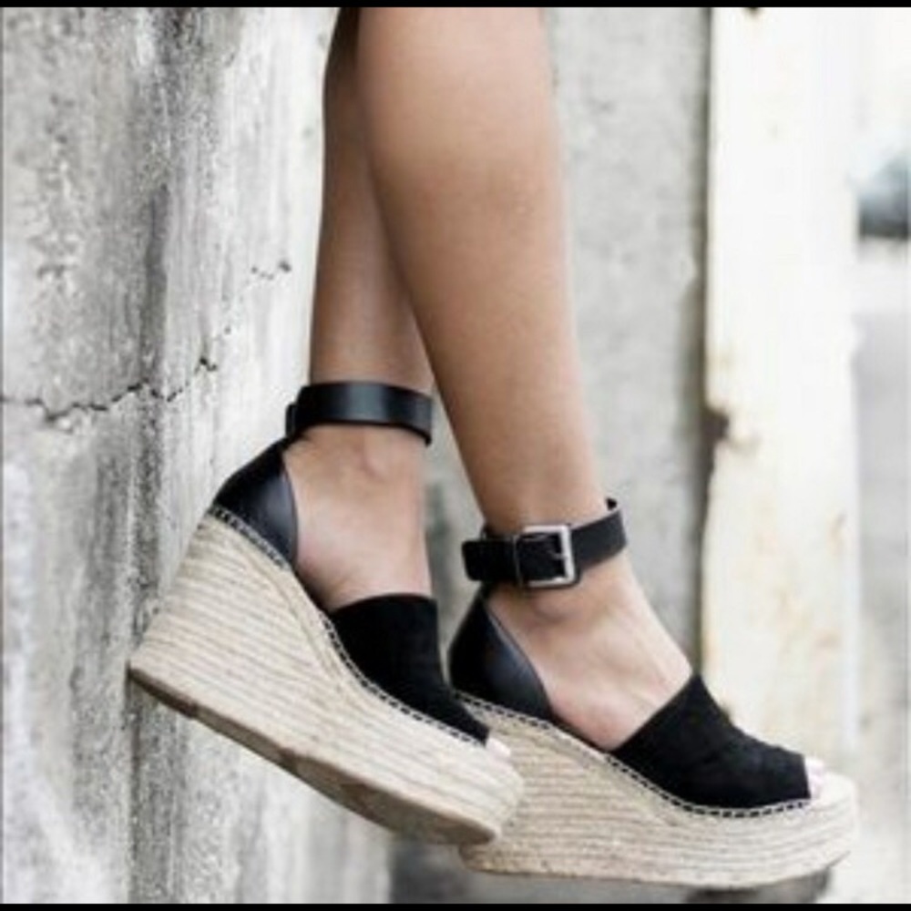 Adalyne Platform Wedge by Marc Fisher Sz 9